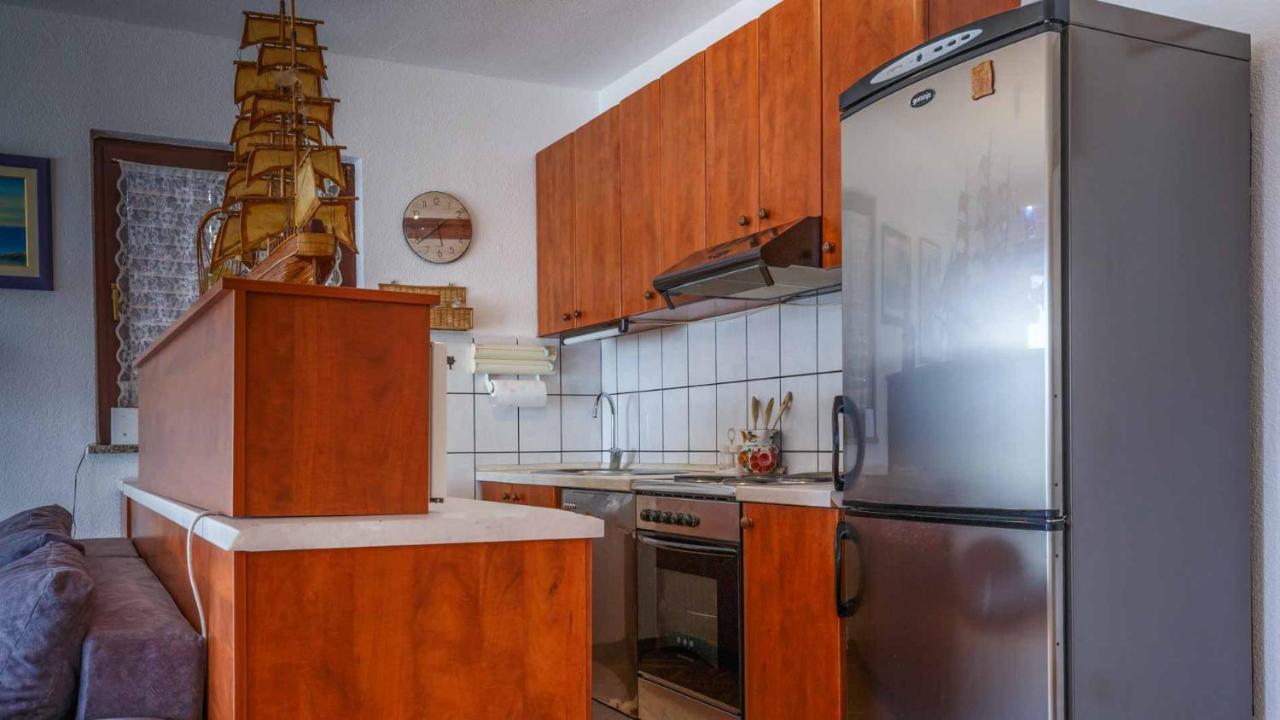 Apartman Mauro Malinska Exterior foto